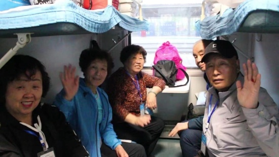 今年首趟成都旅游专列 从延吉站出发
