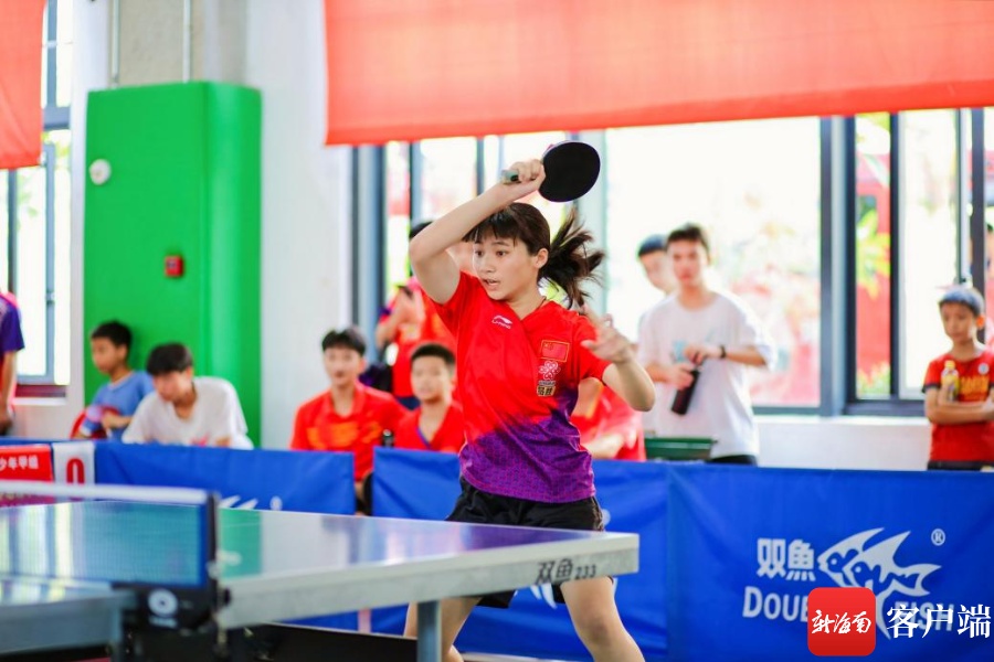 2023年海南省乒乓球精英赛保亭挥拍 300余名运动员参赛