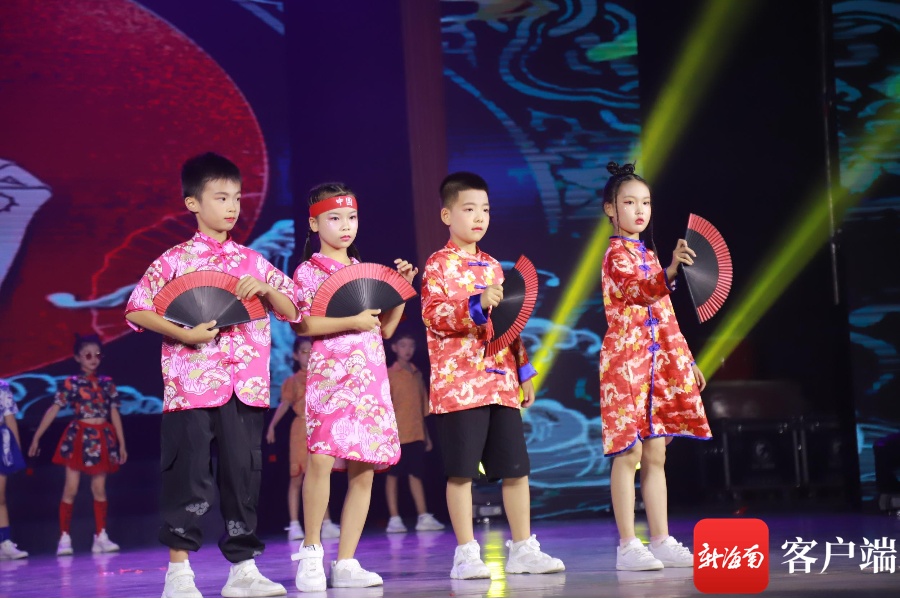 多彩活动庆“六一” 多图直击三亚校园里的儿童节