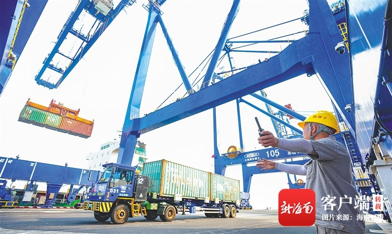洋浦港口4月份货物吞吐量突破500万吨
