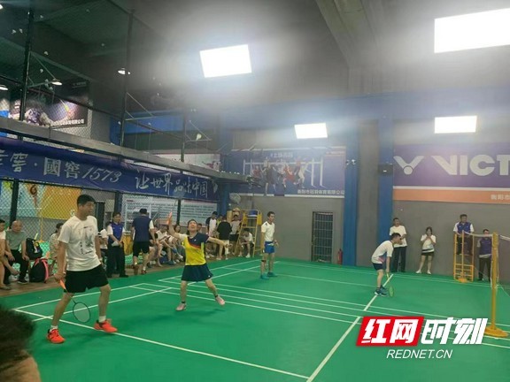 湖南财工职院在2023年第二届湖南省职工羽毛球嘉年华活动（衡阳站）比赛中喜获佳绩