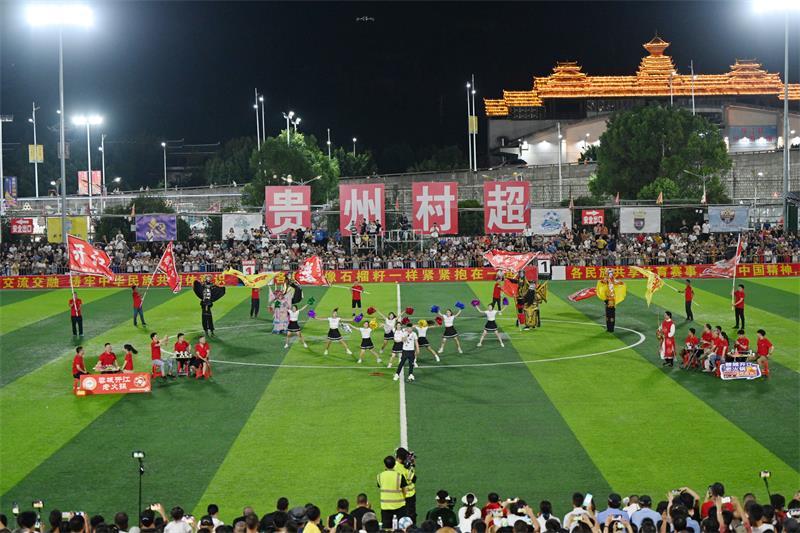 三亿体育官方网站-突发！上海媒体曝出争议猛料：邦足再度陷入争议球迷批判声一片