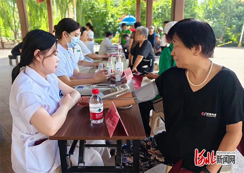 河北多地开展世界人口日主题宣传活动kaiyun登陆入口开云(图6)