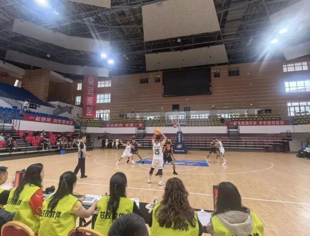 B·sport（中国体育）：公益金宣传月6走进甘孜：体彩公益金普惠高原儿女(图2)