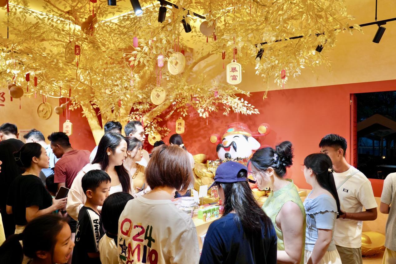 九游app入口：怀化文旅新地标亮相湖南旅发大会 “文商旅”融合业态擦亮城市品牌(图11)