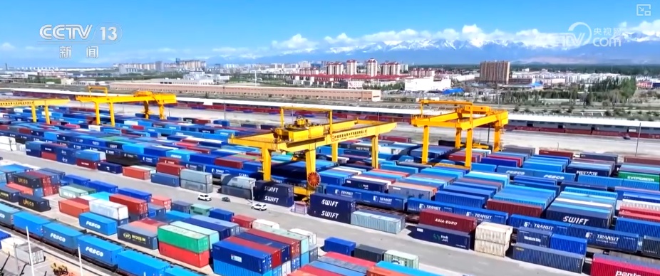 “人畅其行、货畅其流”创新高！前8个月铁路运输“成绩单”出炉(图7)