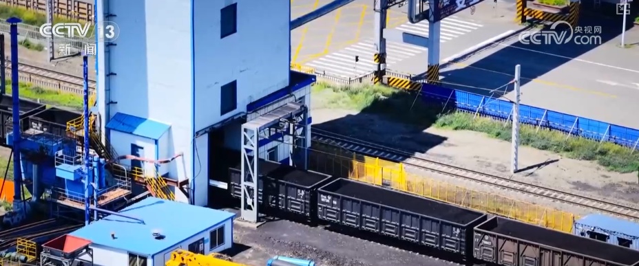 “人畅其行、货畅其流”创新高！前8个月铁路运输“成绩单”出炉(图8)