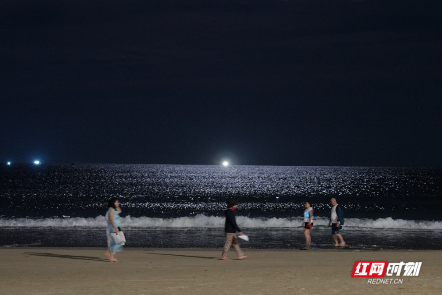 天涯共此时的意境 20251006215014638.jpg