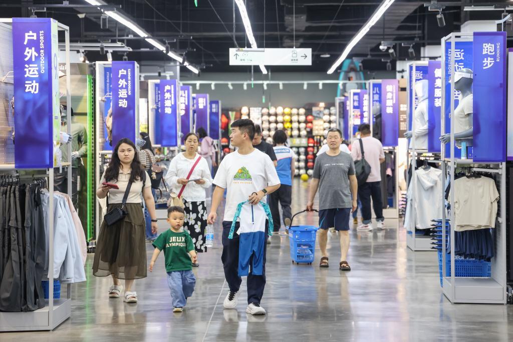 财经聚焦丨向外走！中国户外经济热潮涌动(图2)