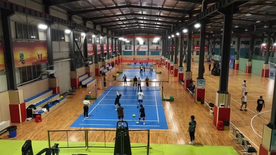 湖南常德：积极盘活闲置资源老旧车间变成体育馆(图1)