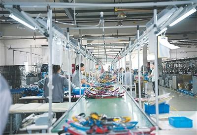 浙江打造南方冰雪经济新高地——“冷资源”生出“热产业”(图1)