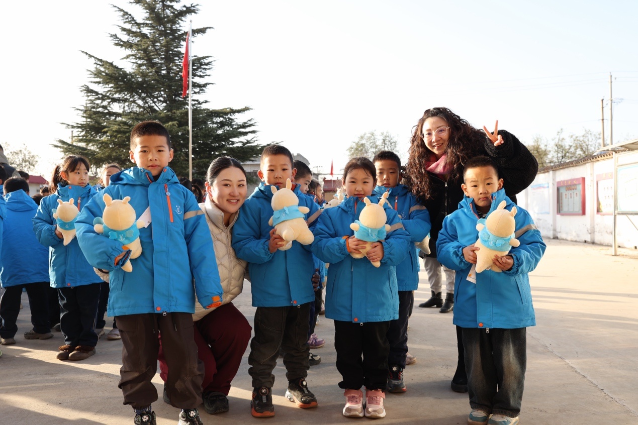 Keep“红桃K”公益行动走进山西临汾以温暖与活力守护留守儿童成长(图1)