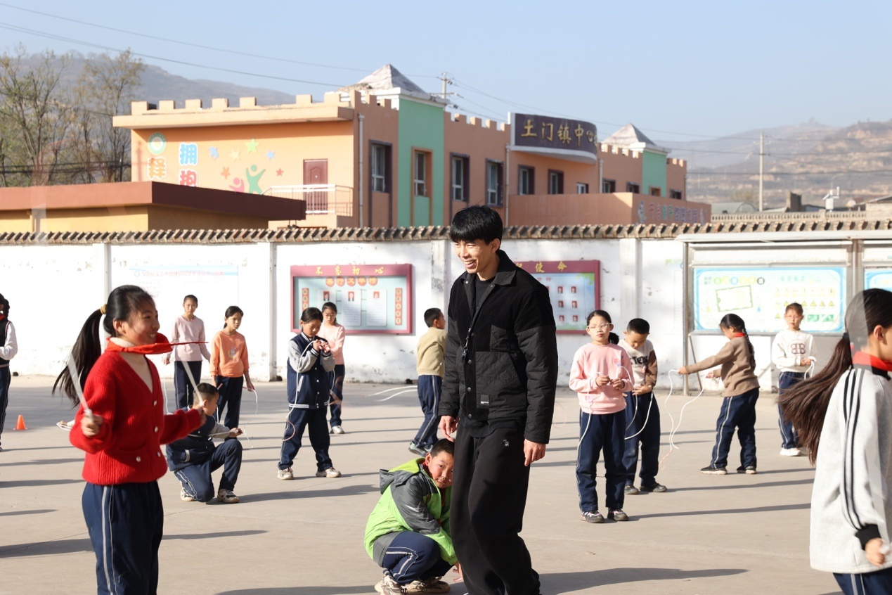 Keep“红桃K”公益行动走进山西临汾以温暖与活力守护留守儿童成长(图3)