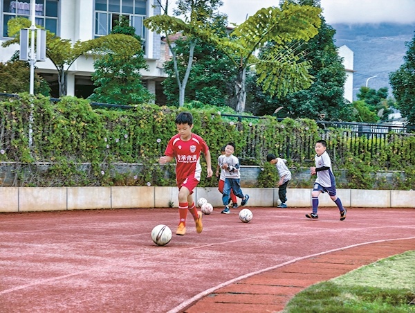 系统性破解教育发展瓶颈让优质教育资源惠及千家万户