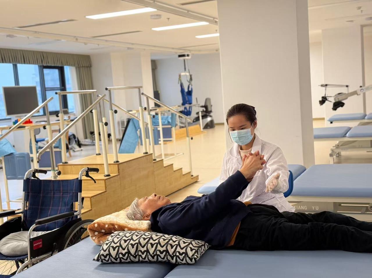 宁波海曙打造国家级养老服务体系新样板(图2)