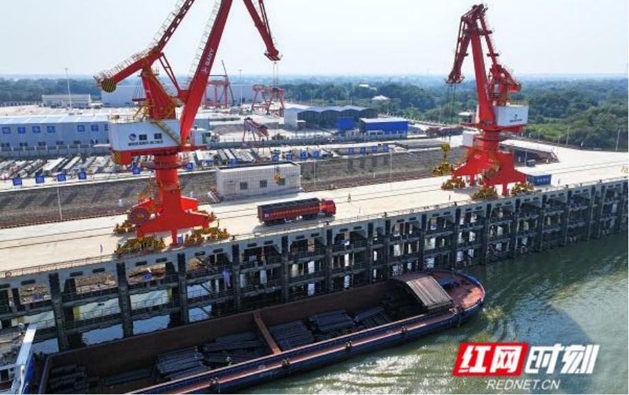 “勇”往直前 实干为先 ——记“全省担当作为优秀干部”唐勇(图5)