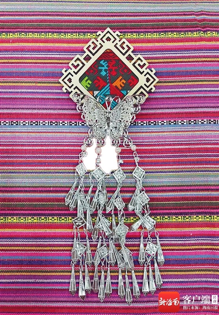 凯发科技：教育周刊丨琼中青年夜校成为青年“充电站”和“交友圈”(图2)