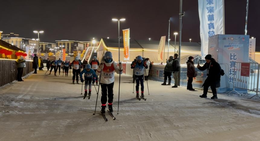 冰雪盛宴激活全民热情第十二届全国大众冰雪季在长春启幕(图5)