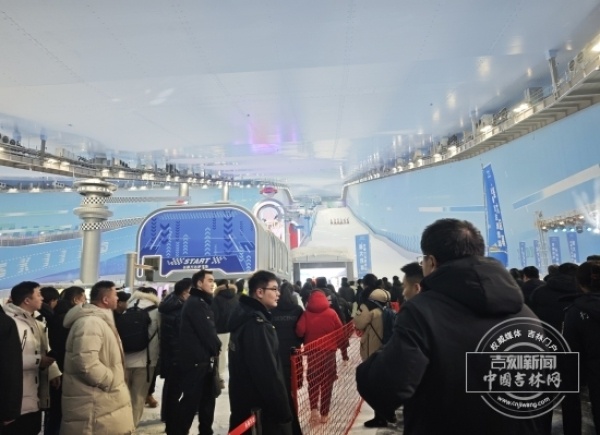 冰雪春天｜长春万达滑雪场“潮”文化(图2)