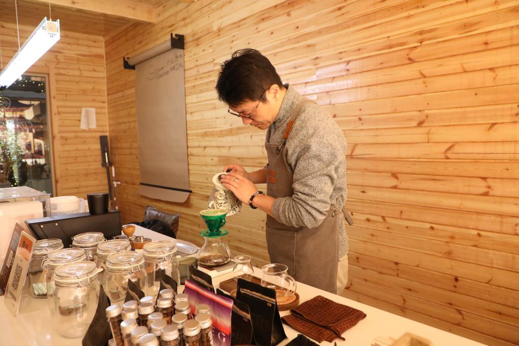 解码人文经济新动能丨蝶变！老厂房有了“新”身份(图4)