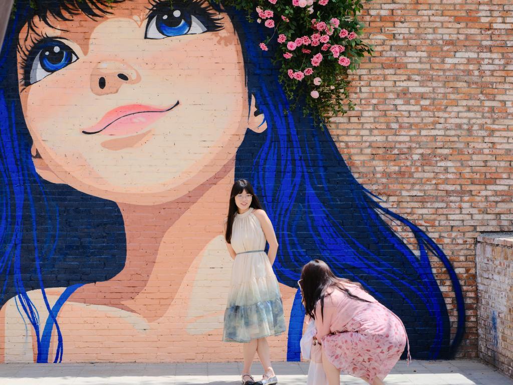 解码人文经济新动能丨蝶变！老厂房有了“新”身份(图7)