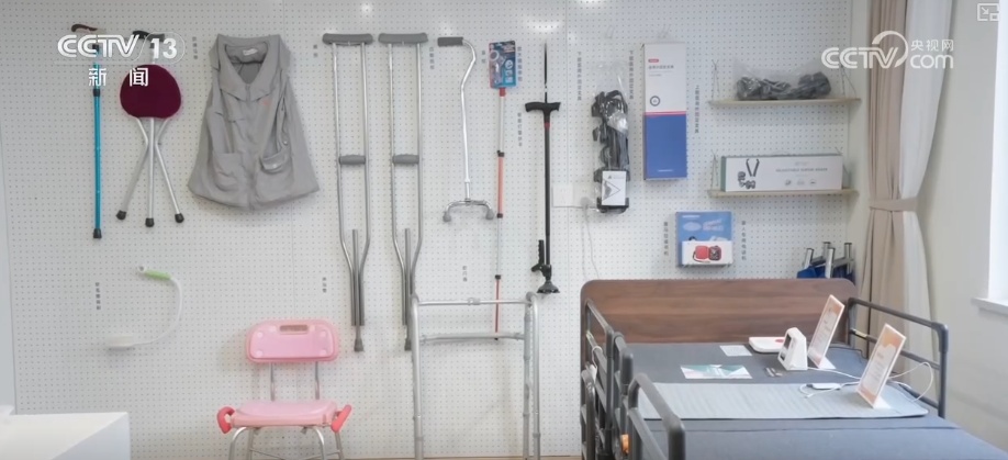 精细暖心实招“托”起“一老一小”朝夕幸福 为民“暖”事百姓可感可及(图6)