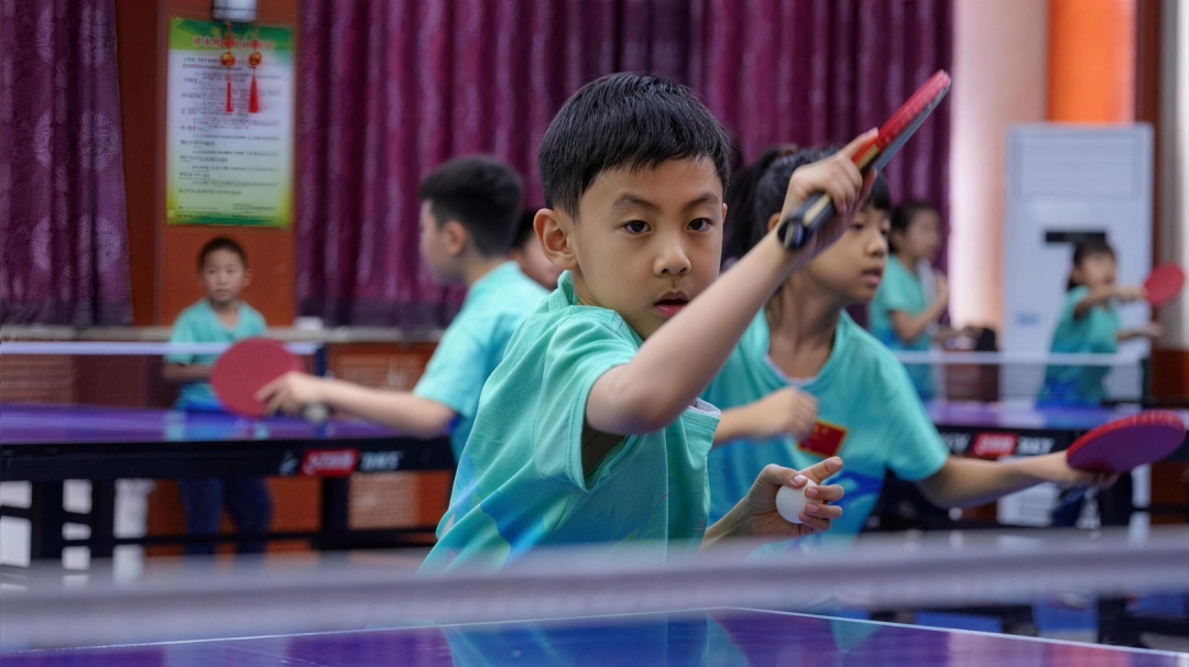 孩子们“身上有汗、眼里有光”！来看寒假里的“热力”校园(图3)