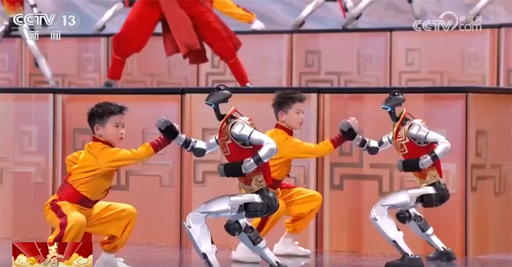 春晚揭秘｜人机共“武”展示国术风华“硬核”科技展现中国具身智能实力(3)