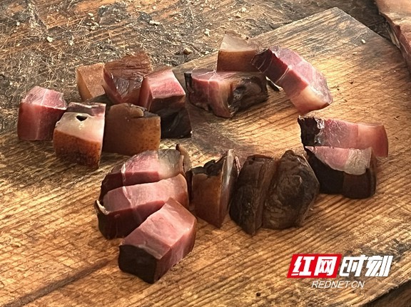 腊味飘香处便是湘西年(图2)