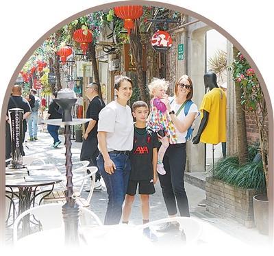 上海石库门在保护中发展、在发展中保护老建筑里探索城市底蕴（文化中国行·华夏博物之旅·传统建筑）(图4)