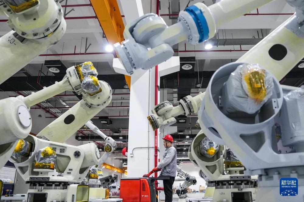 星空体育:江苏:系统布局机器人产业“加速跑”(图4)