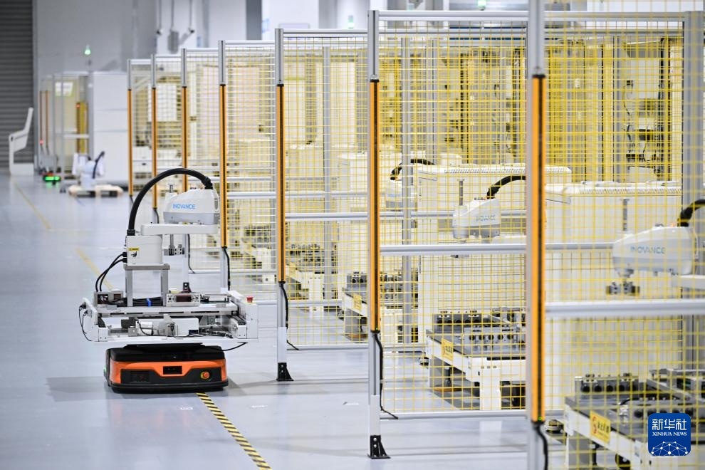 星空体育:江苏:系统布局机器人产业“加速跑”(图5)