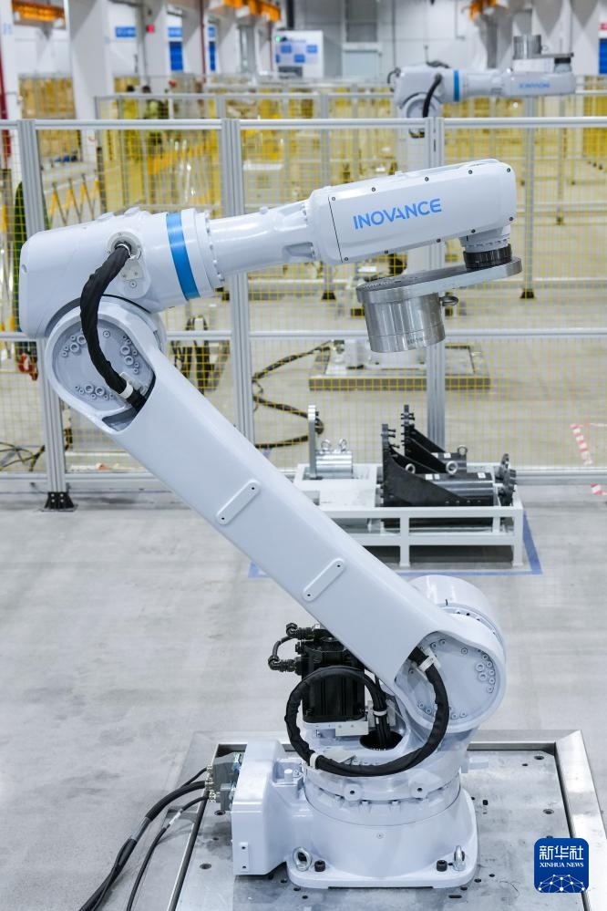 星空体育:江苏:系统布局机器人产业“加速跑”(图9)