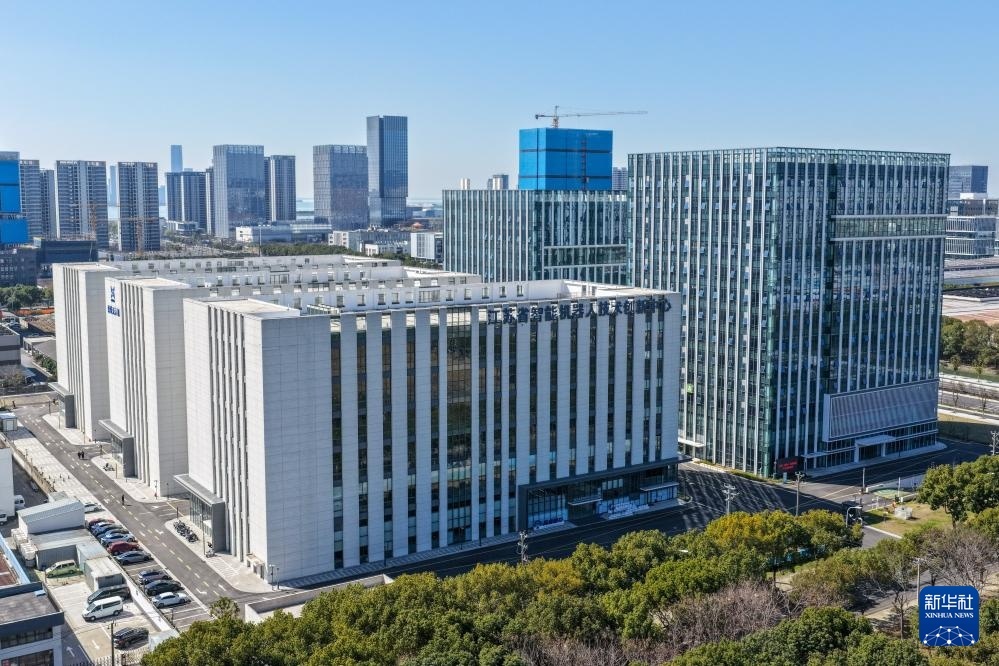 星空体育:江苏:系统布局机器人产业“加速跑”(图13)