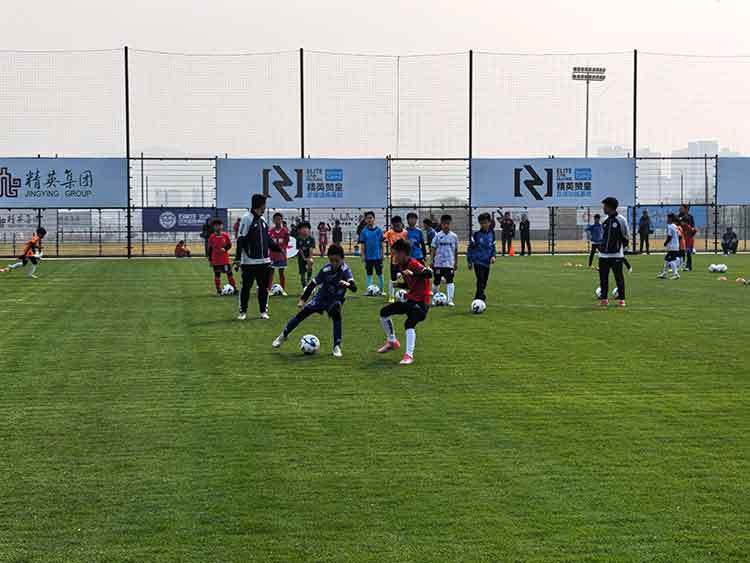 筑梦绿茵海选未来！孙继海足球青训选拔走进赞皇(图3)