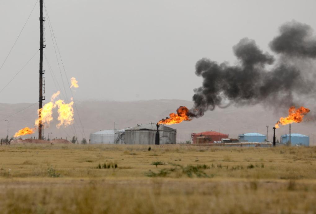 Im体育网站：观天下丨霍尔木兹海峡走不通海湾产油国各自找“出路”(图2)