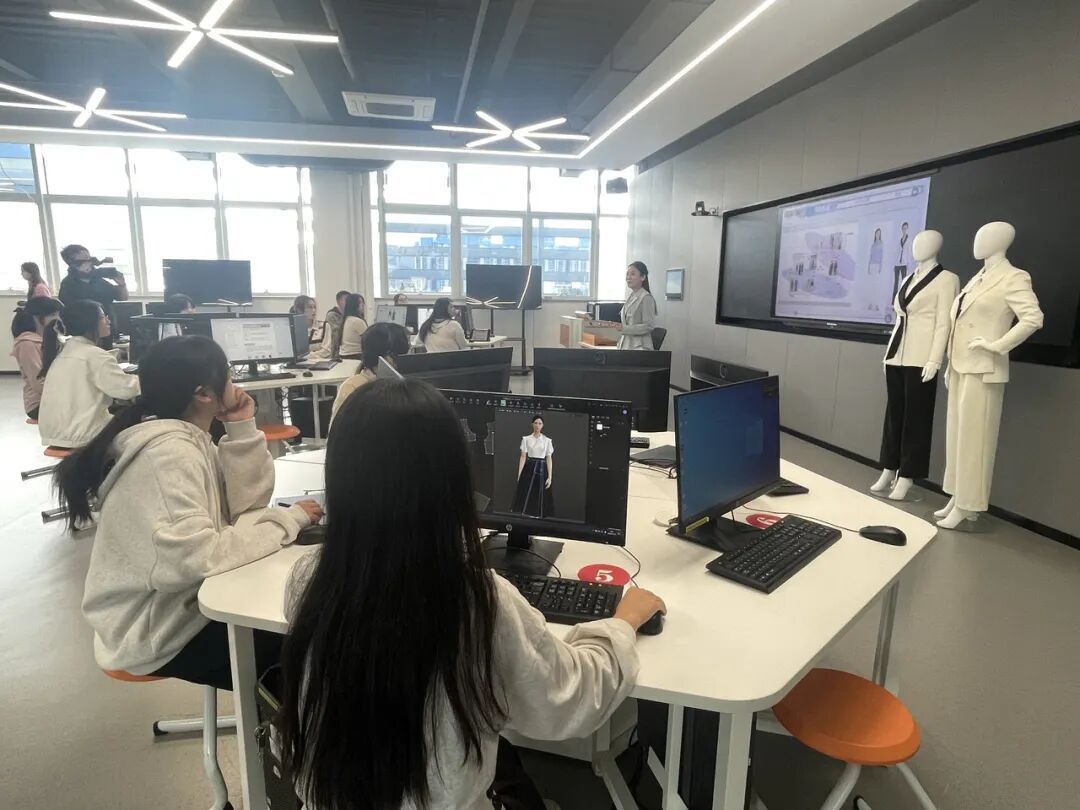 “玩转”智慧教育看浙江省如何重新定义“教”与“学”的边界(图2)