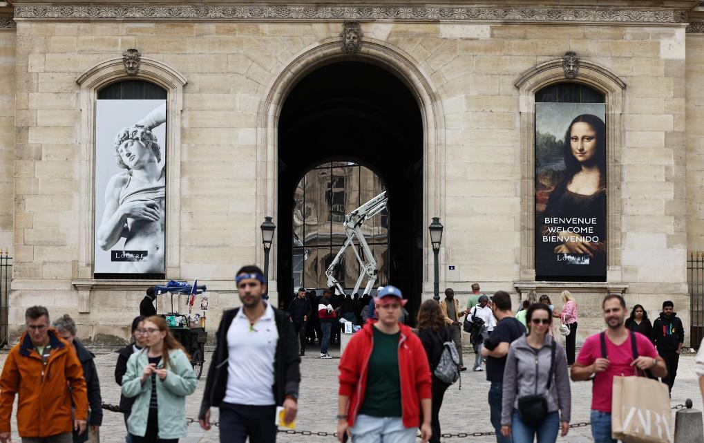 列国鉴丨记者观察：卢浮宫被劫只是疏忽？(图1)