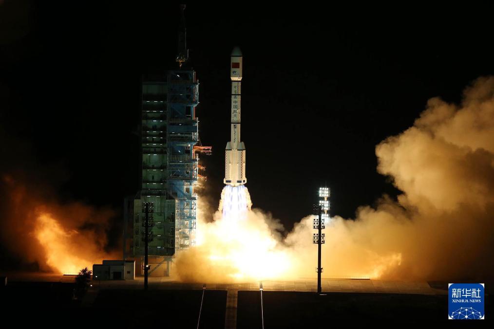 时光龙8相册丨70载中国航天箭指苍穹(图17)