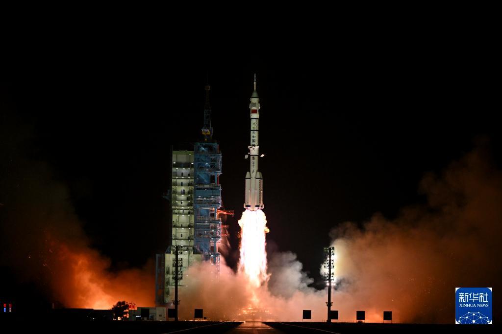 时光龙8相册丨70载中国航天箭指苍穹(图33)