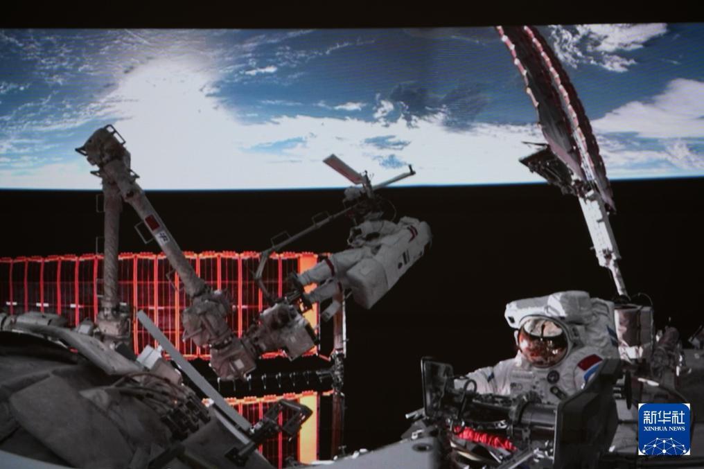 时光龙8相册丨70载中国航天箭指苍穹(图42)