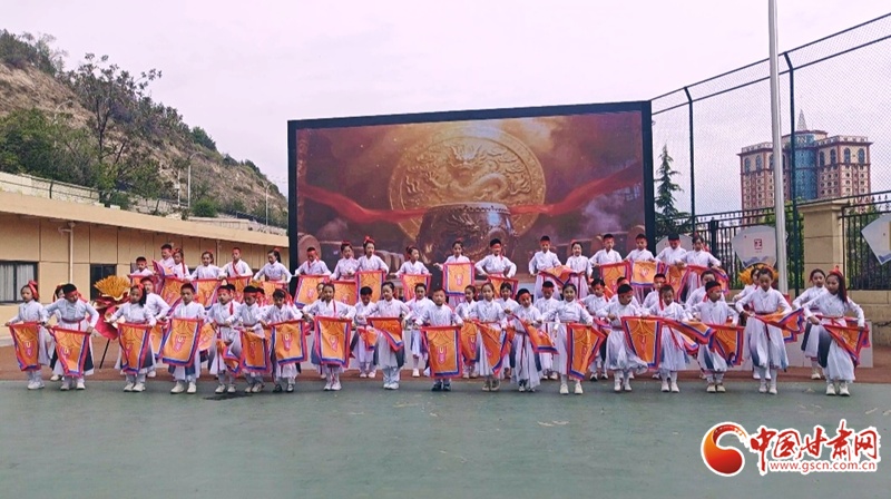 舞动童年展风采 艺体同心向未来——兰州市城关区西北新村小学举办2026年体艺节(图2)