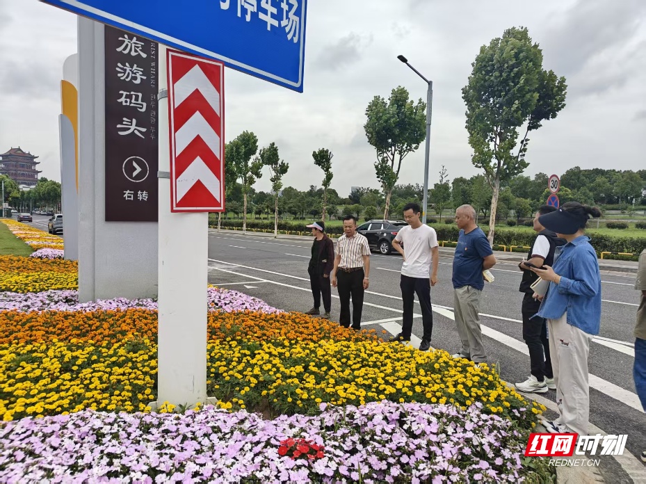 湘潭园林以“党建红”引领“园林美”花小钱“绣”出高颜值迎旅发大会(图3)