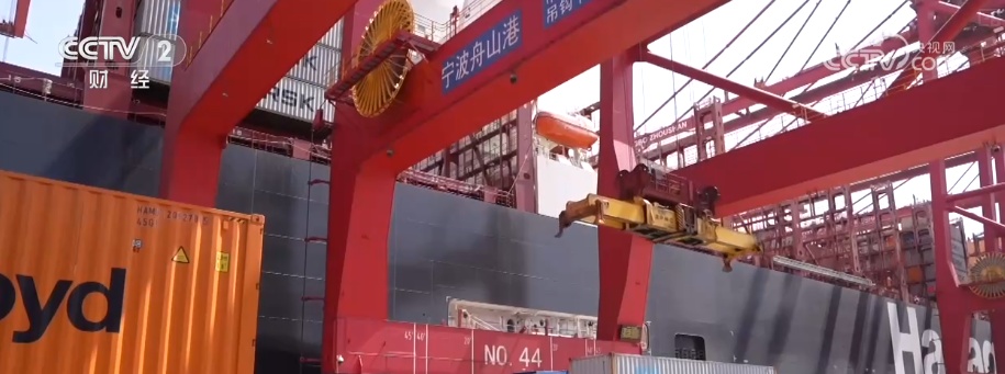 海上大型“访客”连接中国与世界透视港口兴旺景象感知外贸“起势有力、增势强劲”(图2)