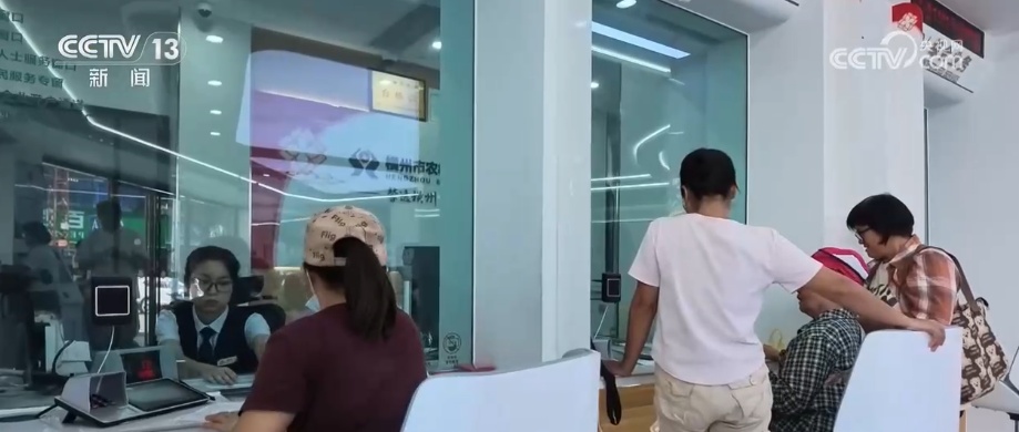 风雨过后花香归来！比花香更动人的是花农不低头的那股劲儿(图4)