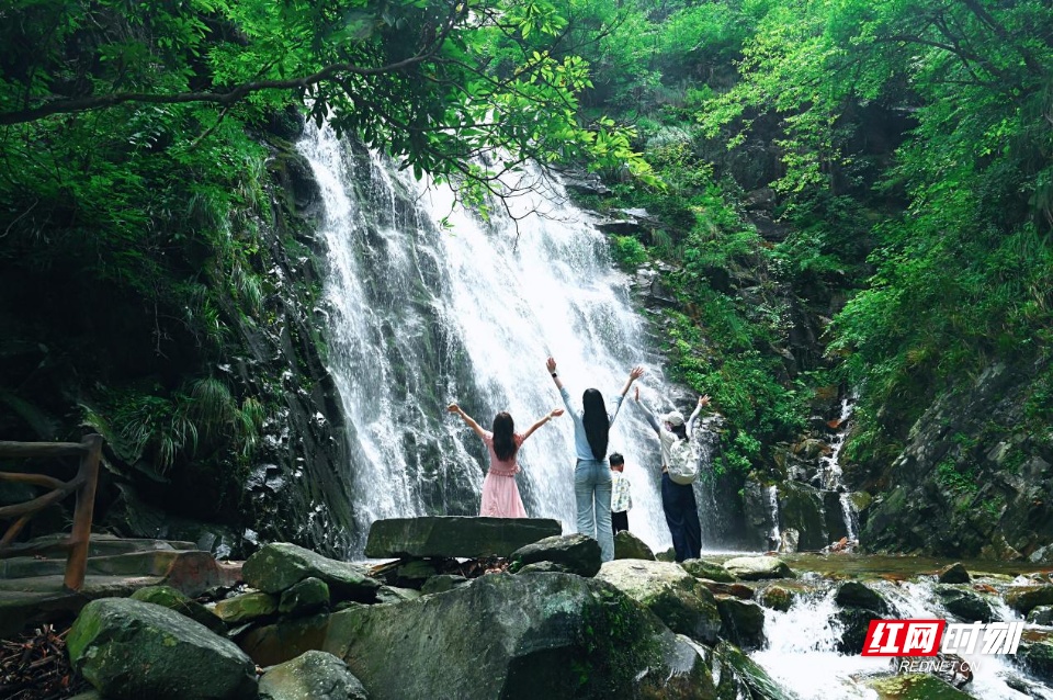临湘“清凉游”②｜溪涧、洞窟、飞瀑、山居……凉感扑面而来(图6)