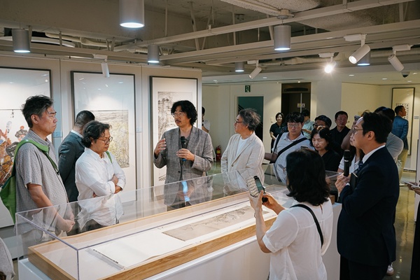 “海纳百川——中国国家画院国际艺术对话展”在首尔开幕(图1)