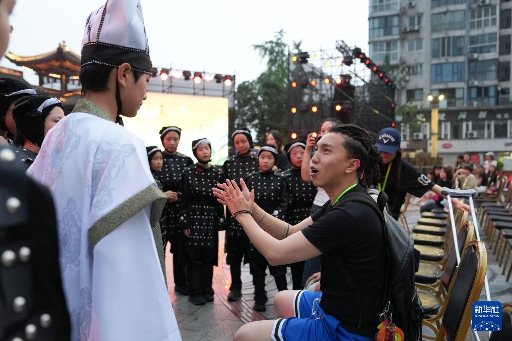 热爱|方正华:以街舞为桥让世界看见多样中国(图14)