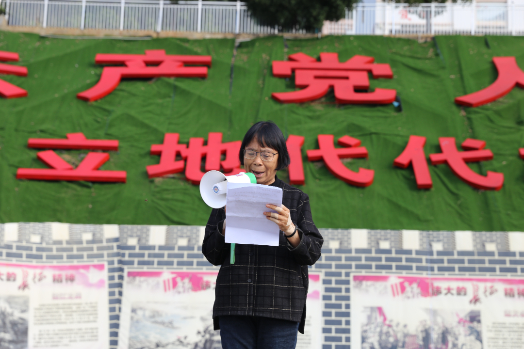 时代楷模,第八届全国道德模范,丽江华坪女子高级中学书记,校长张桂梅