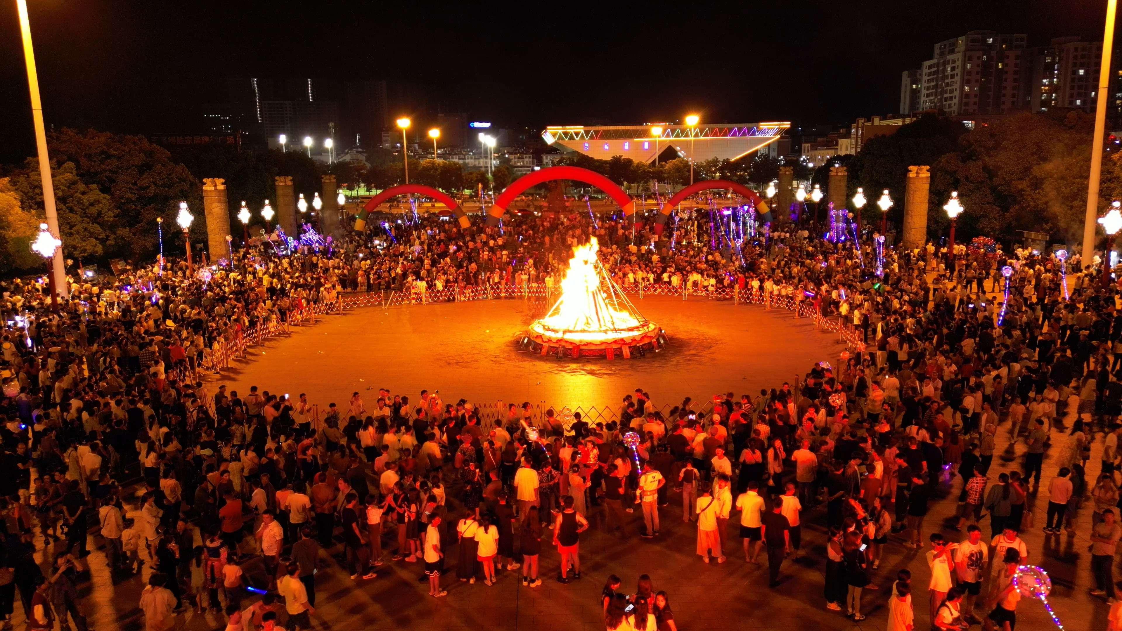 节日——葫芦笙文化艺术节,拉祜民族文化节,男人狂欢节,窝尼抹黑节